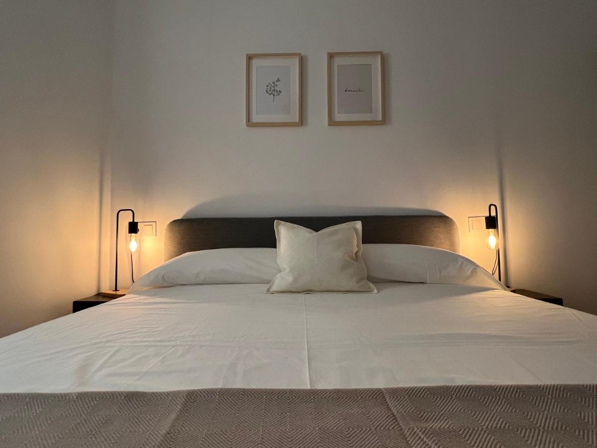 Cozy Apartment Well-Located In Terrassa, Barcelona Exterior foto